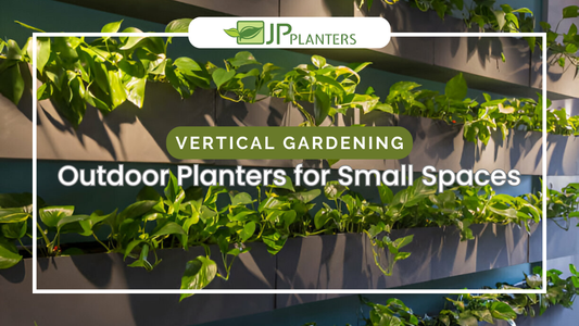 Vertical Gardening : Outdoor Planters for Small Spaces