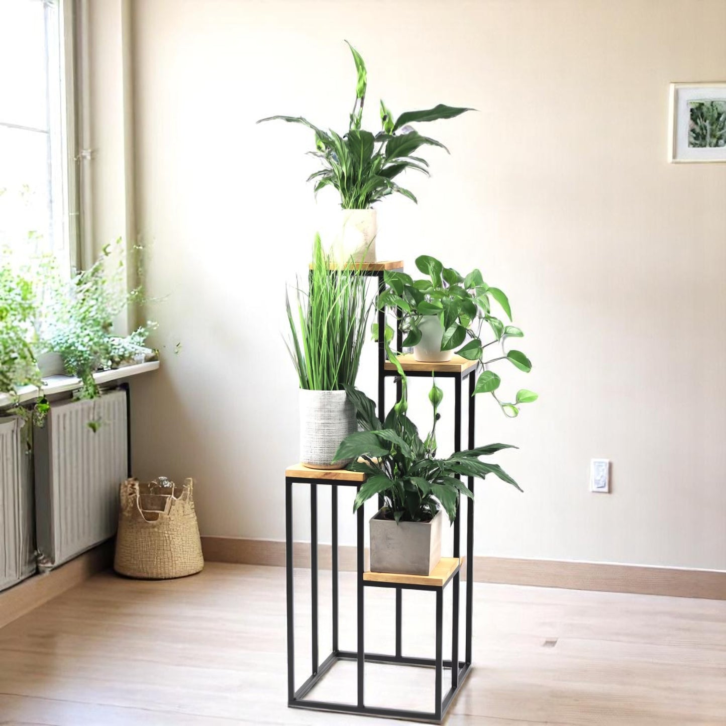 JP Raised Metal Planter Stand