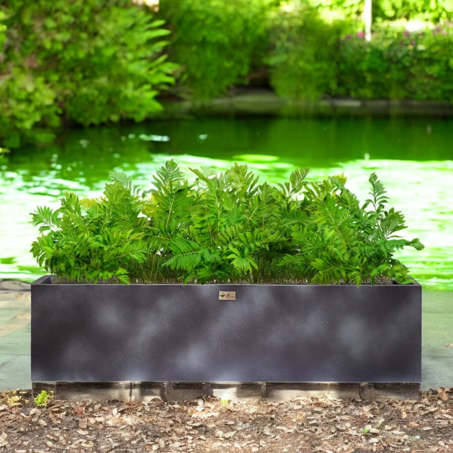 Naples Classic Concrete Planter