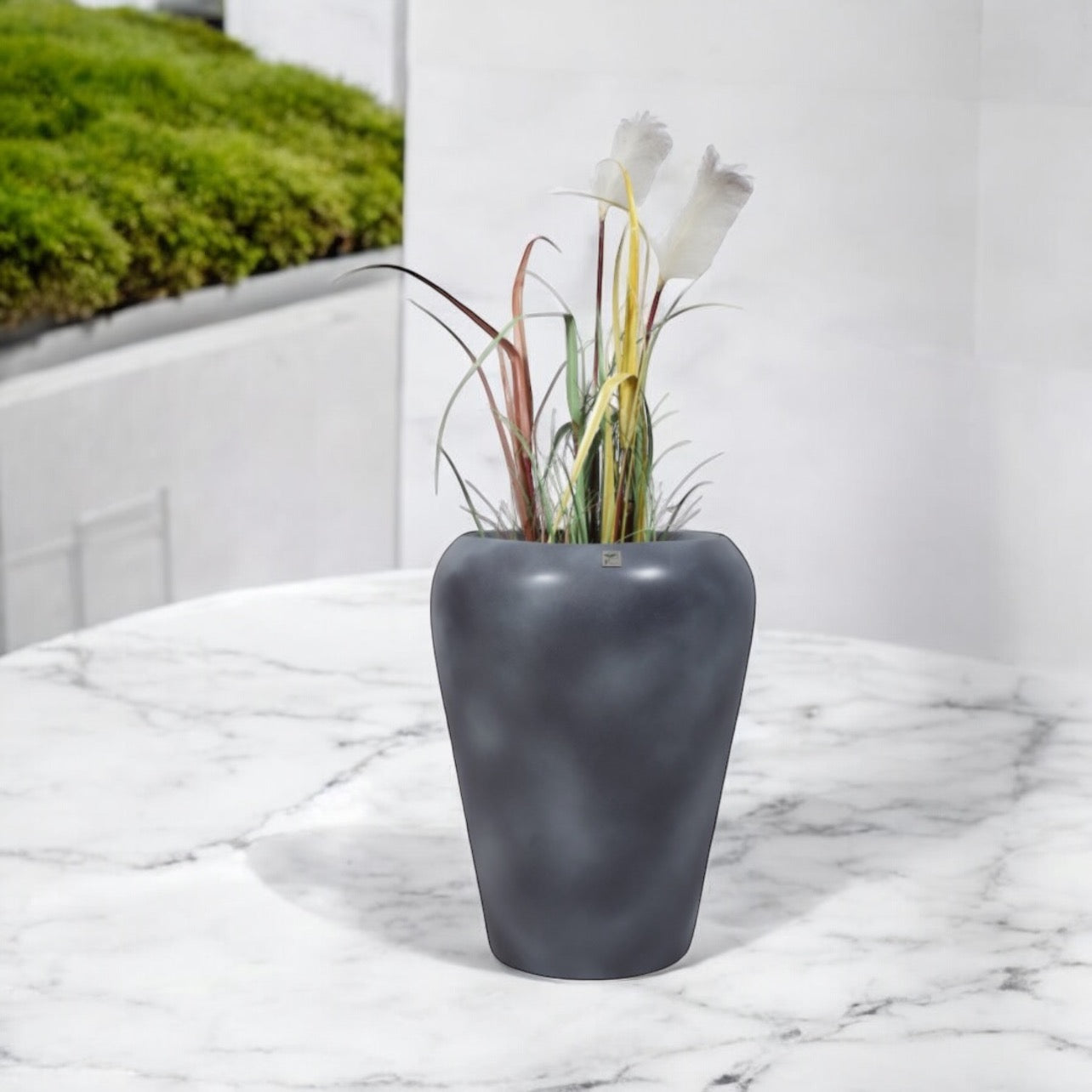 JP Classic Concrete Apple Planter