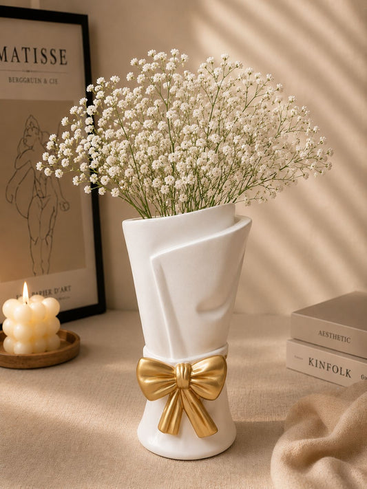 Bella-Bow Vase