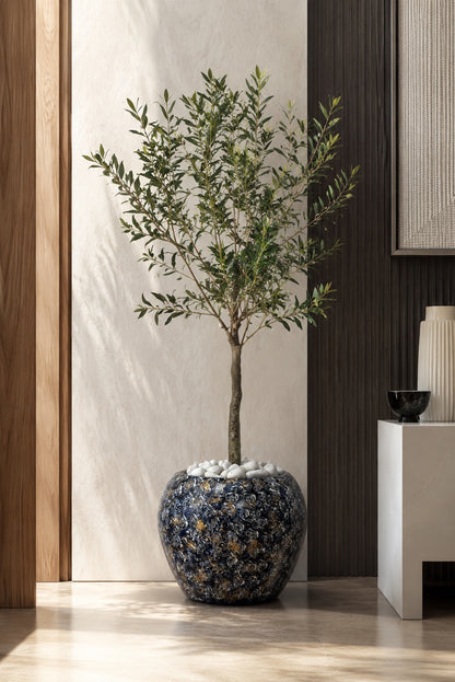 Small Apple Planter